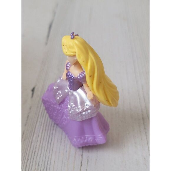Hasbro SA tangled Rapunzel Disney Pixar Toy figure - Picture 5 of 6